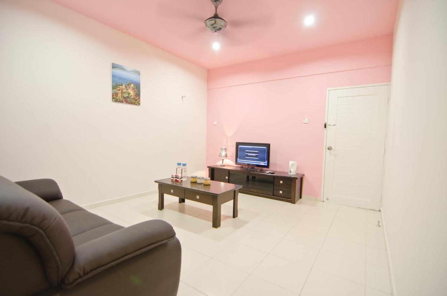 My Jonker Homes Malacca Exterior photo